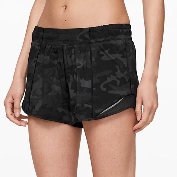 lululemon athletica Pants - Hotty Hot Short II Long 4"Incognito Camo